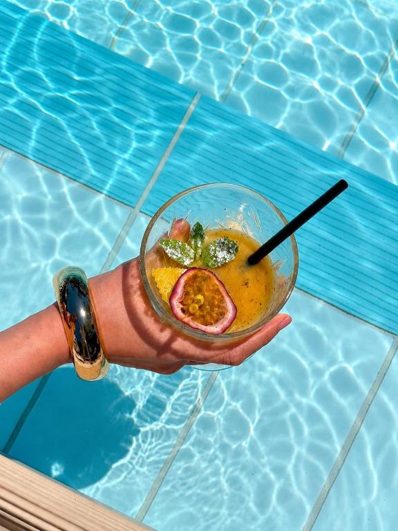 Aperitivo by the Pool